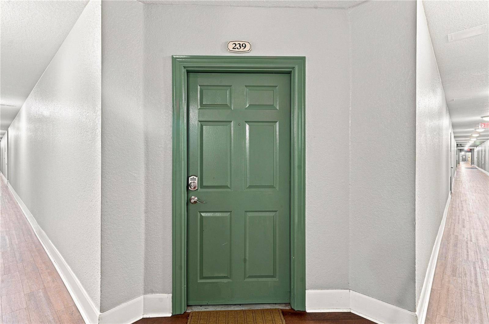 860 N ORANGE AVE #239, Orlando, FL 32801