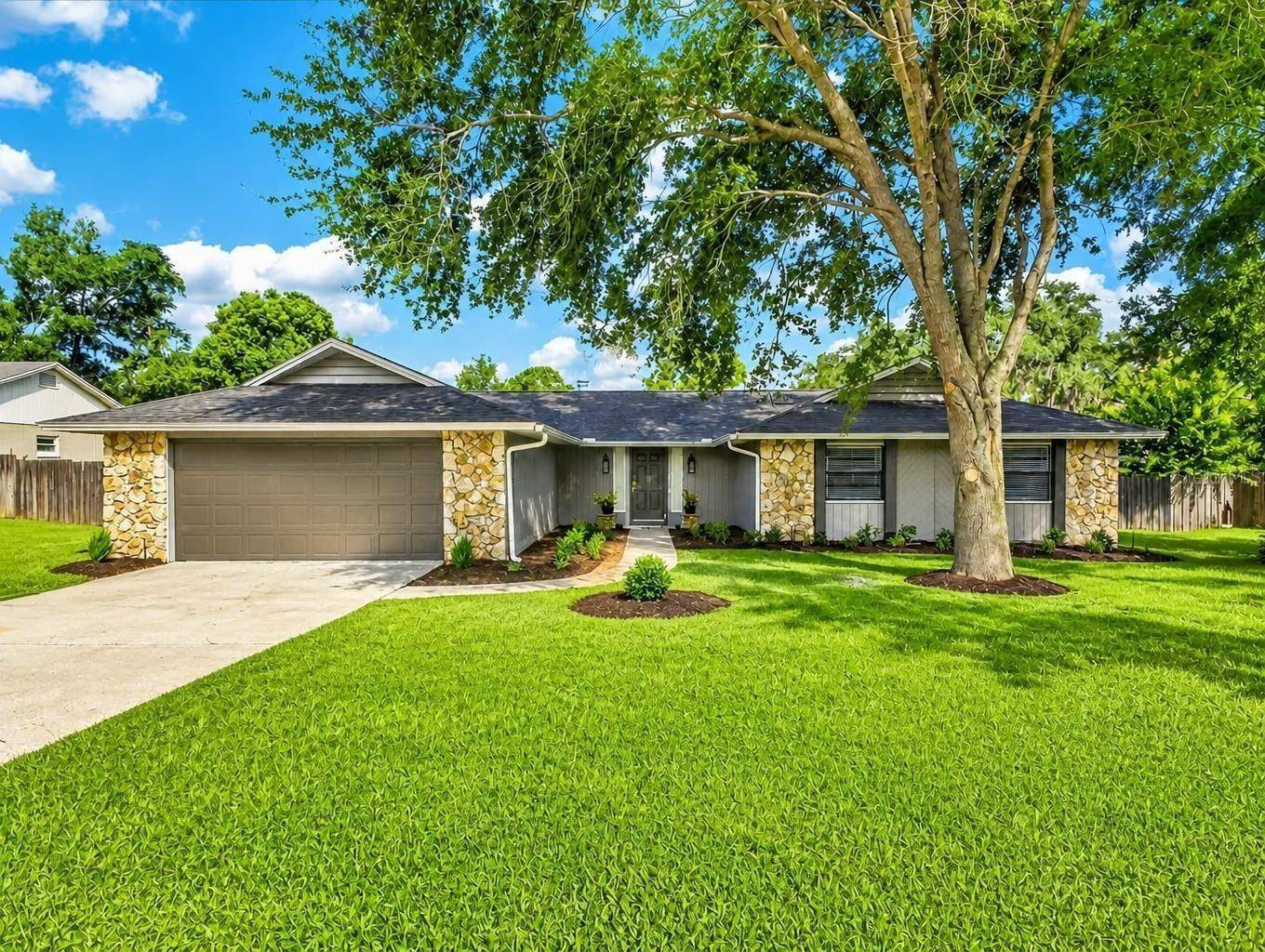 2183 BENT OAK DR, Apopka, FL 32712