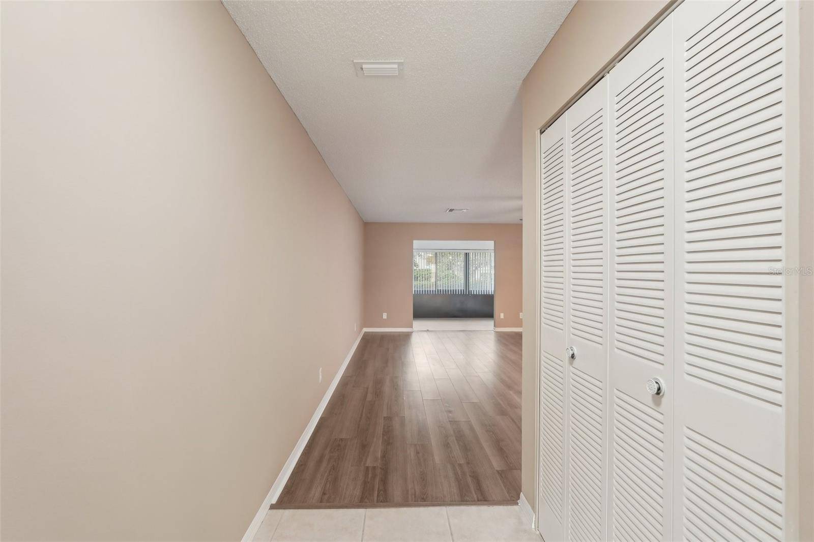 2529 LANCASTER DR, Sun City Center, FL 33573