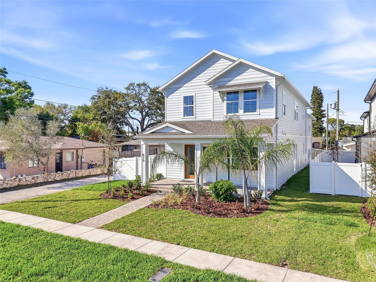 879 53RD AVE N, St Petersburg, FL 33703