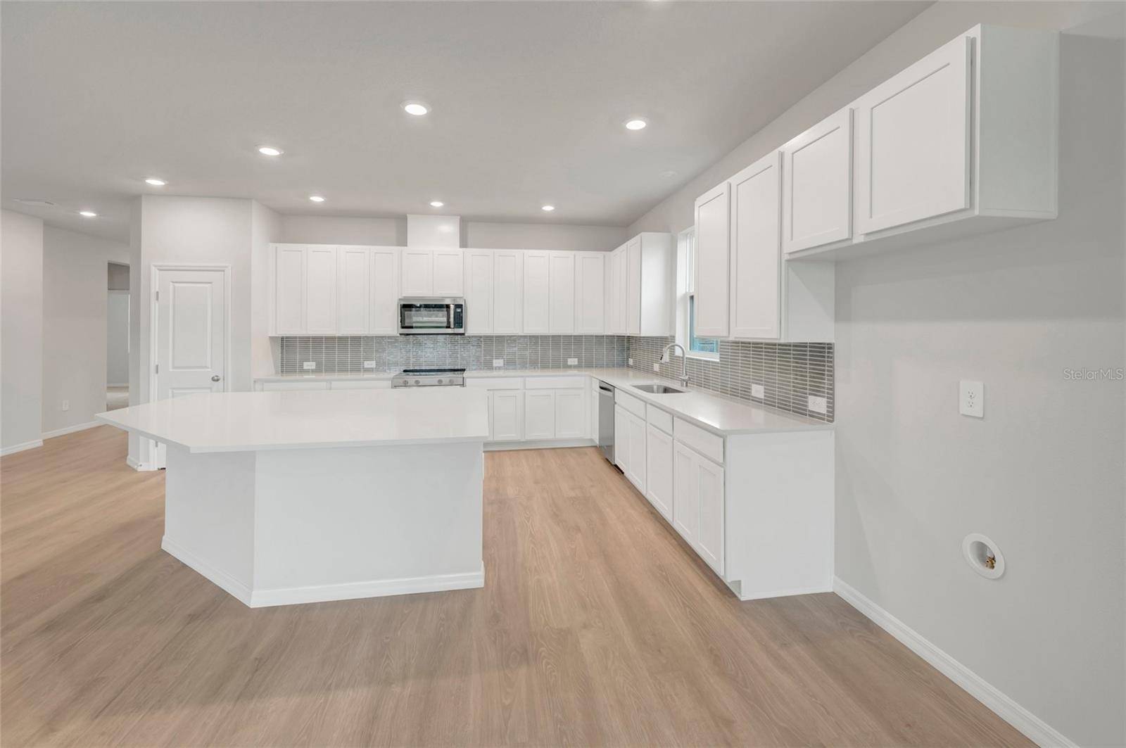 3624 JONS LAKEVIEW ST, Plant City, FL 33566