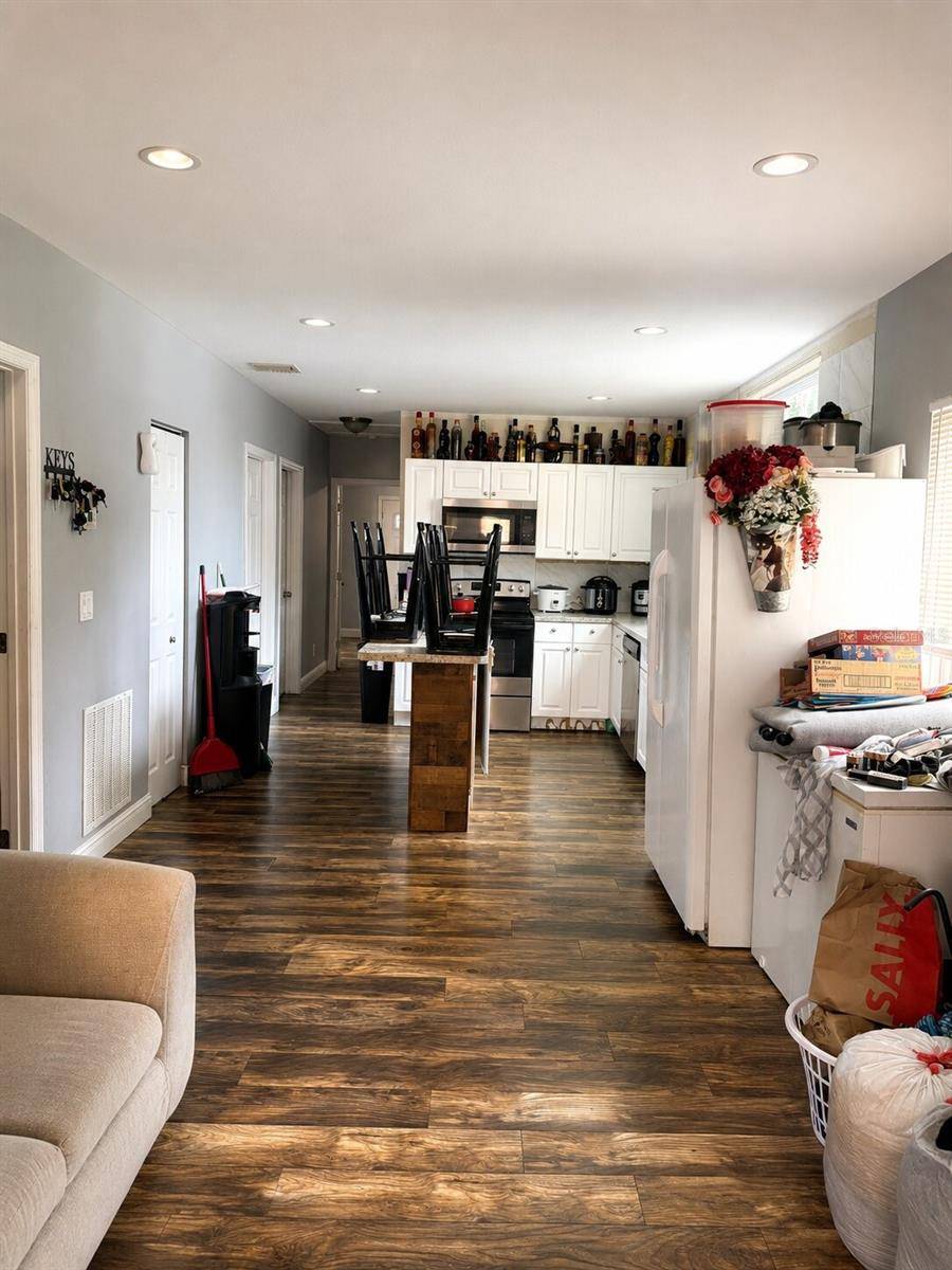 1604 ANGLE RD, Fort Pierce, FL 34947