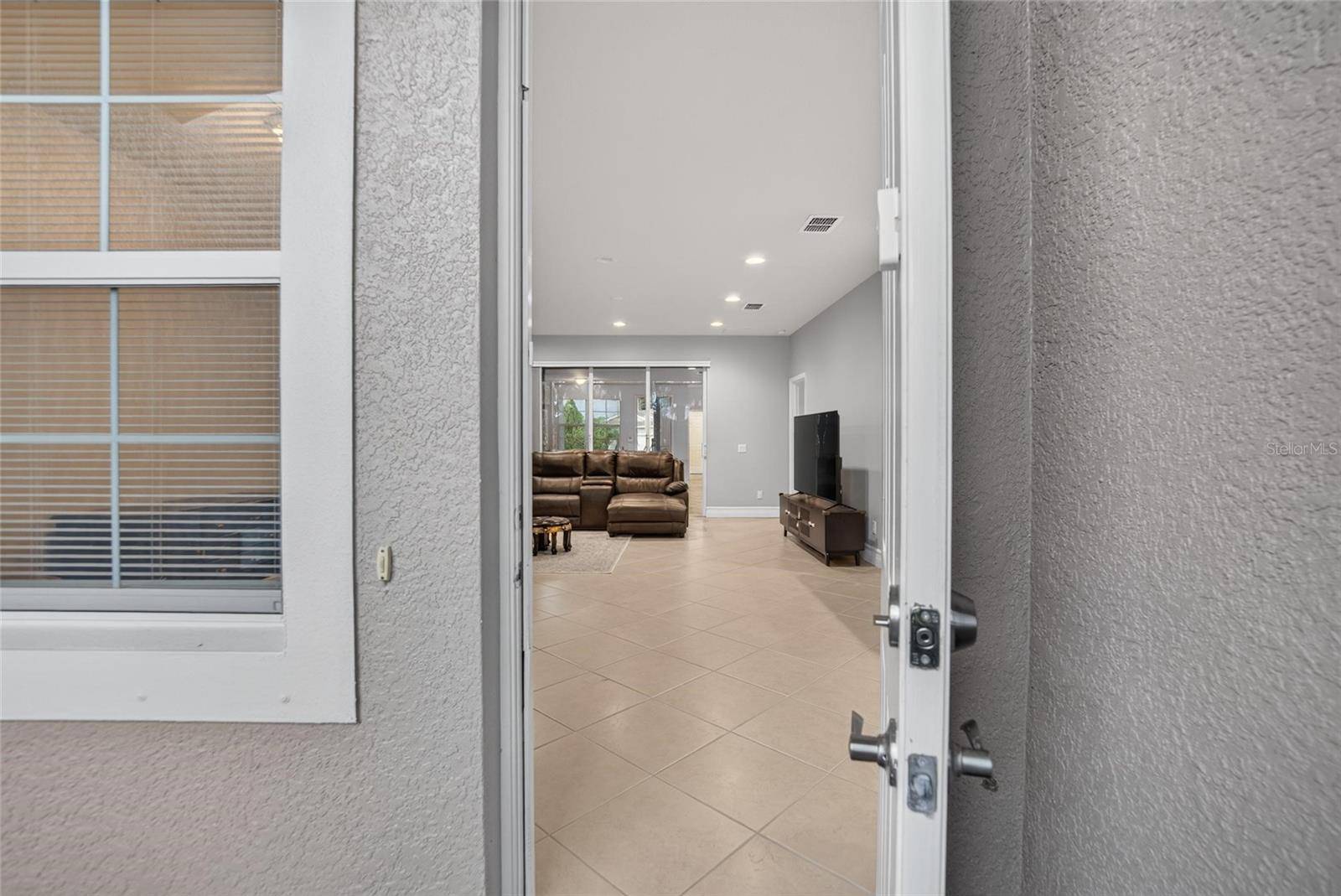 16216 AMETHYST KEY DR, Wimauma, FL 33598