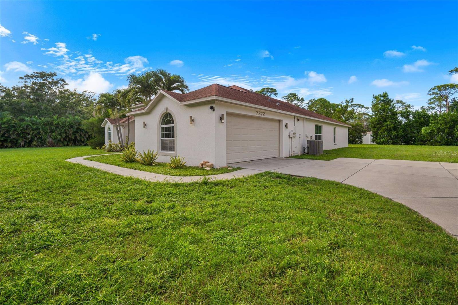 7272 129TH ST N, Seminole, FL 33776