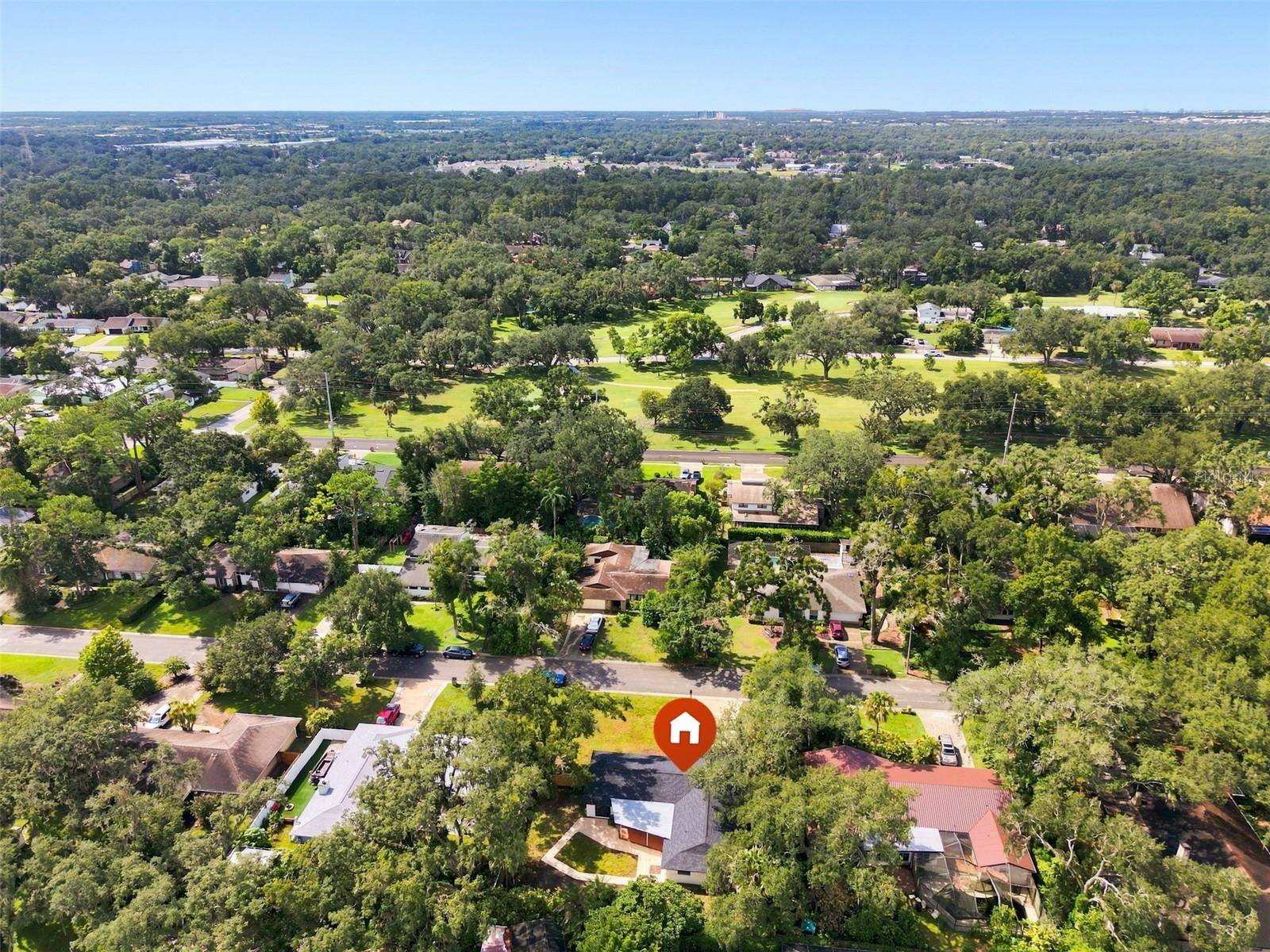 6622 GLENCOE DR, Temple Terrace, FL 33617