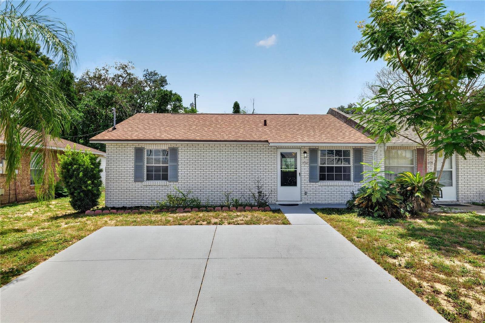 1432 THOUSAND ROSES DR S, Lake Wales, FL 33853