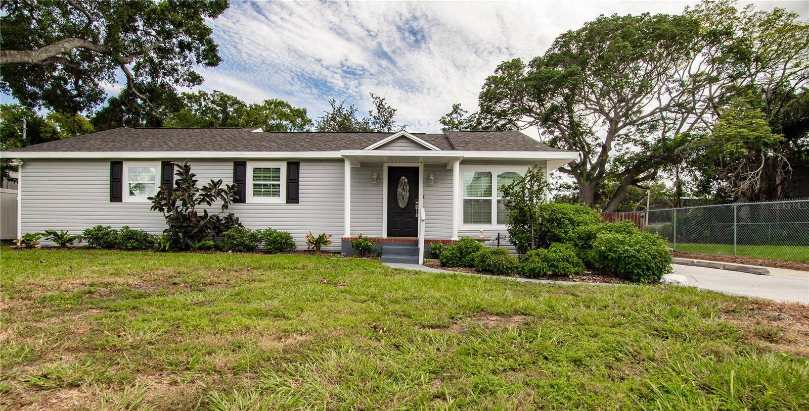 4710 W PRICE AVE, Tampa, FL 33606