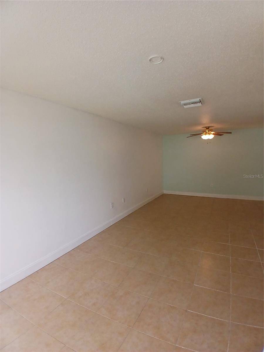 2700 BAYSHORE BLVD #2211, Dunedin, FL 34698