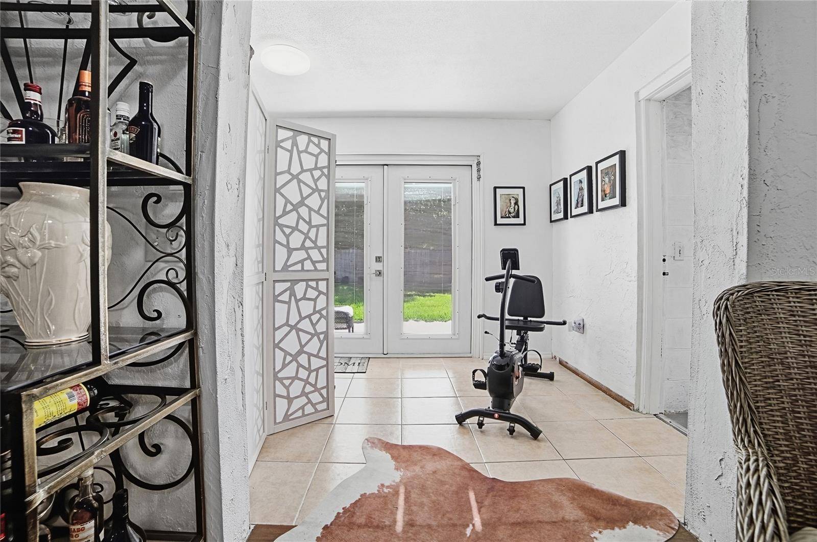 1701 N STONE ST, Deland, FL 32720