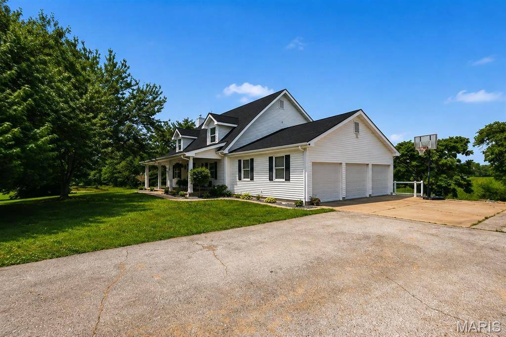 79 Meier RD, Old Monroe, MO 63369