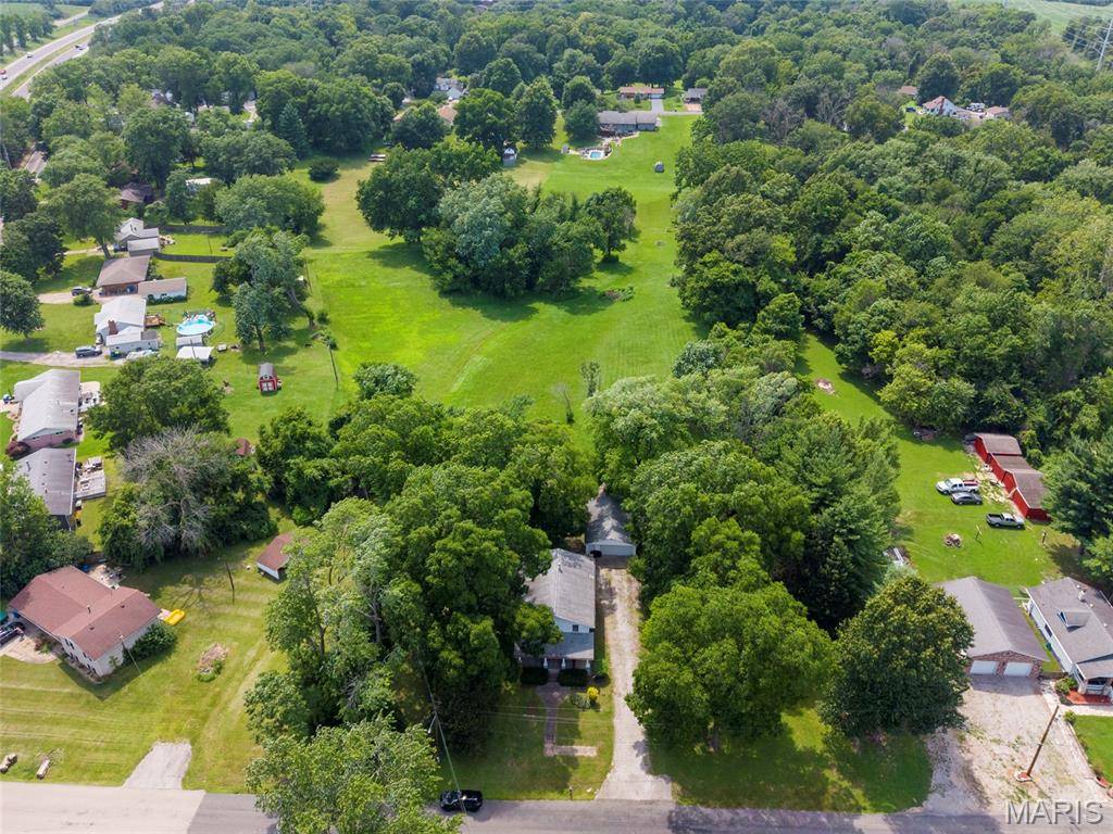113 N Wilson Heights RD, Collinsville, IL 62234