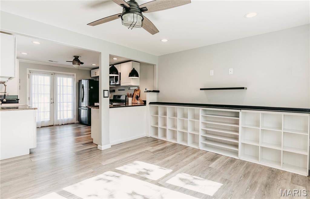 106 N Newport LN, Waynesville, MO 65583