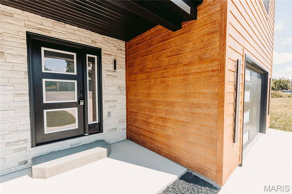 501 N Pine ST, Dixon, MO 65459