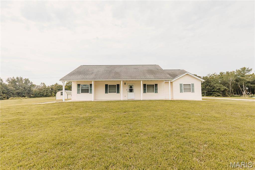 12594 Highway D, Dixon, MO 65459