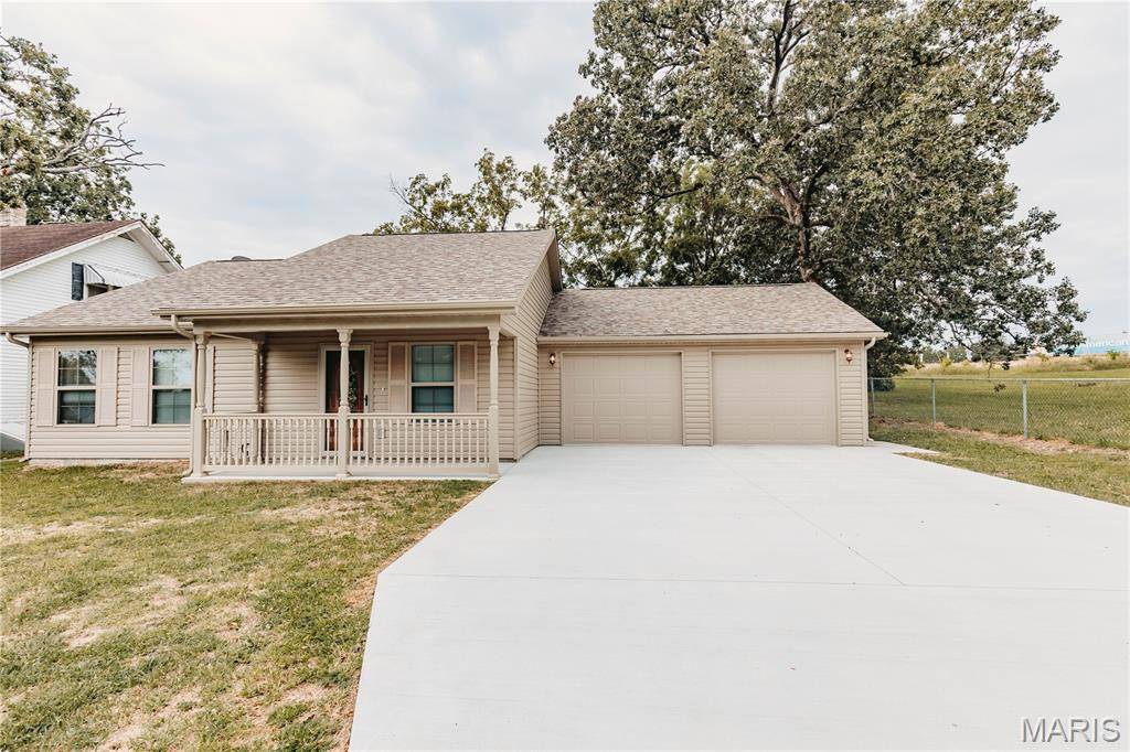 505 W 2nd ST, Dixon, MO 65459