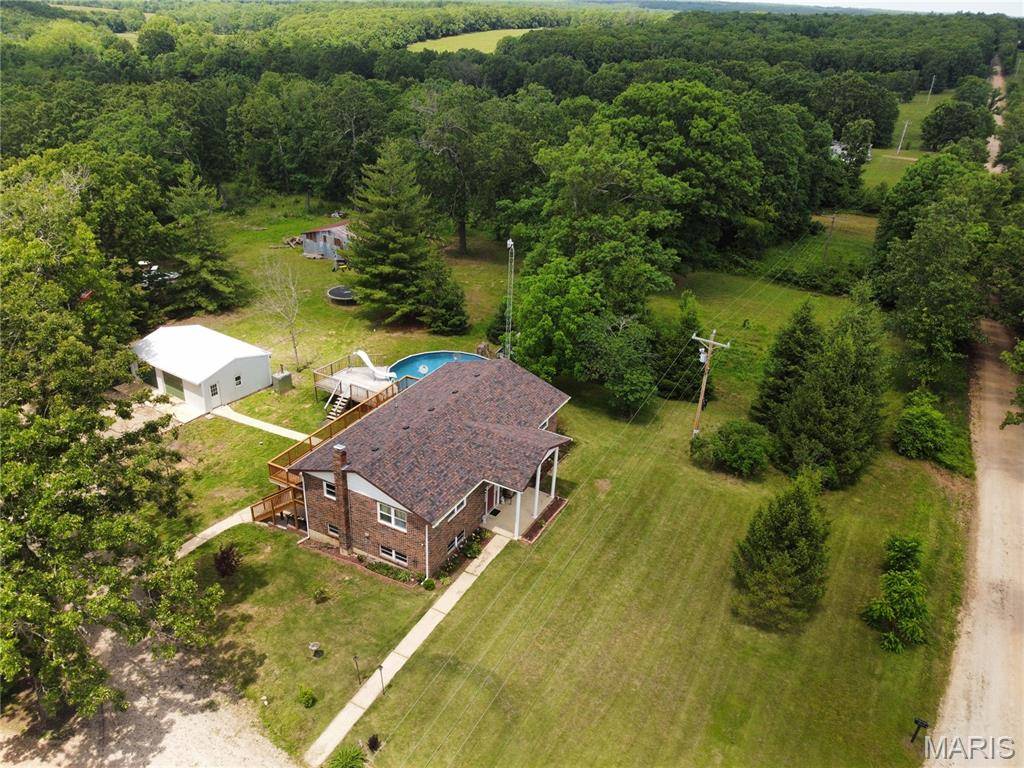 10375 Cedar LN, Dixon, MO 65459