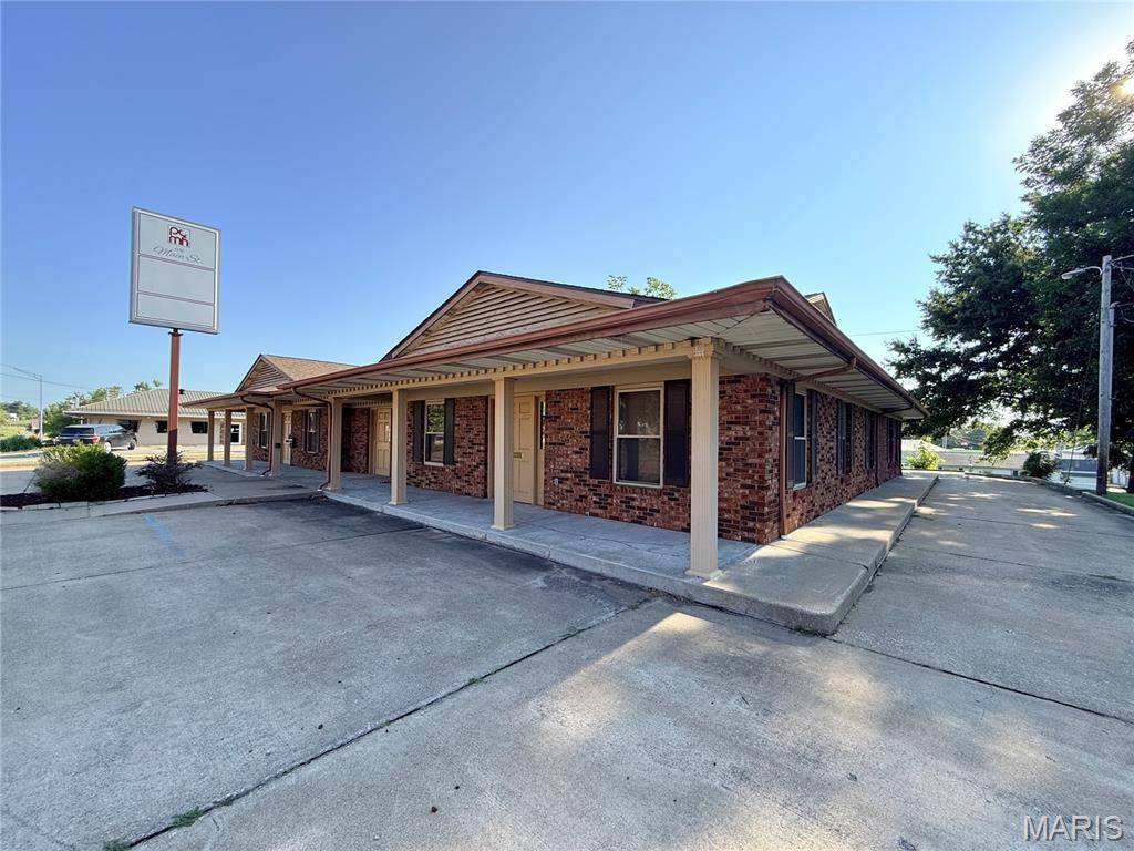 519 N Main ST, Perryville, MO 63775