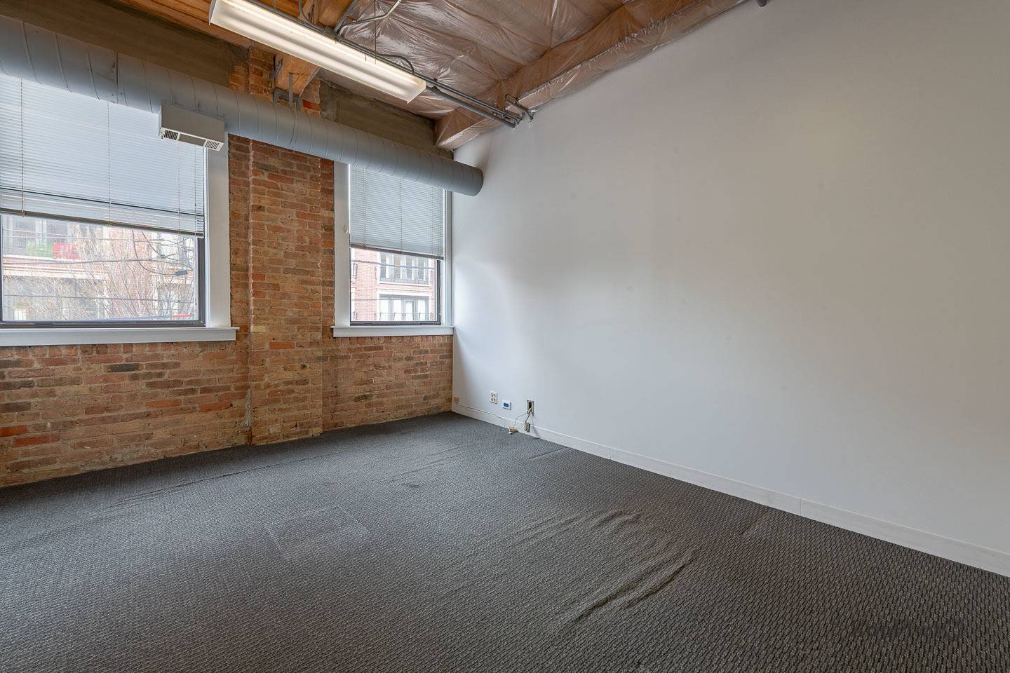 921 W Van Buren ST #2D, Chicago, IL 60607