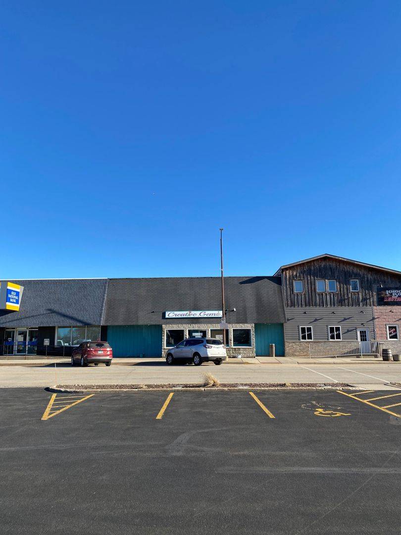 122 Depot ST, Gardner, IL 60424
