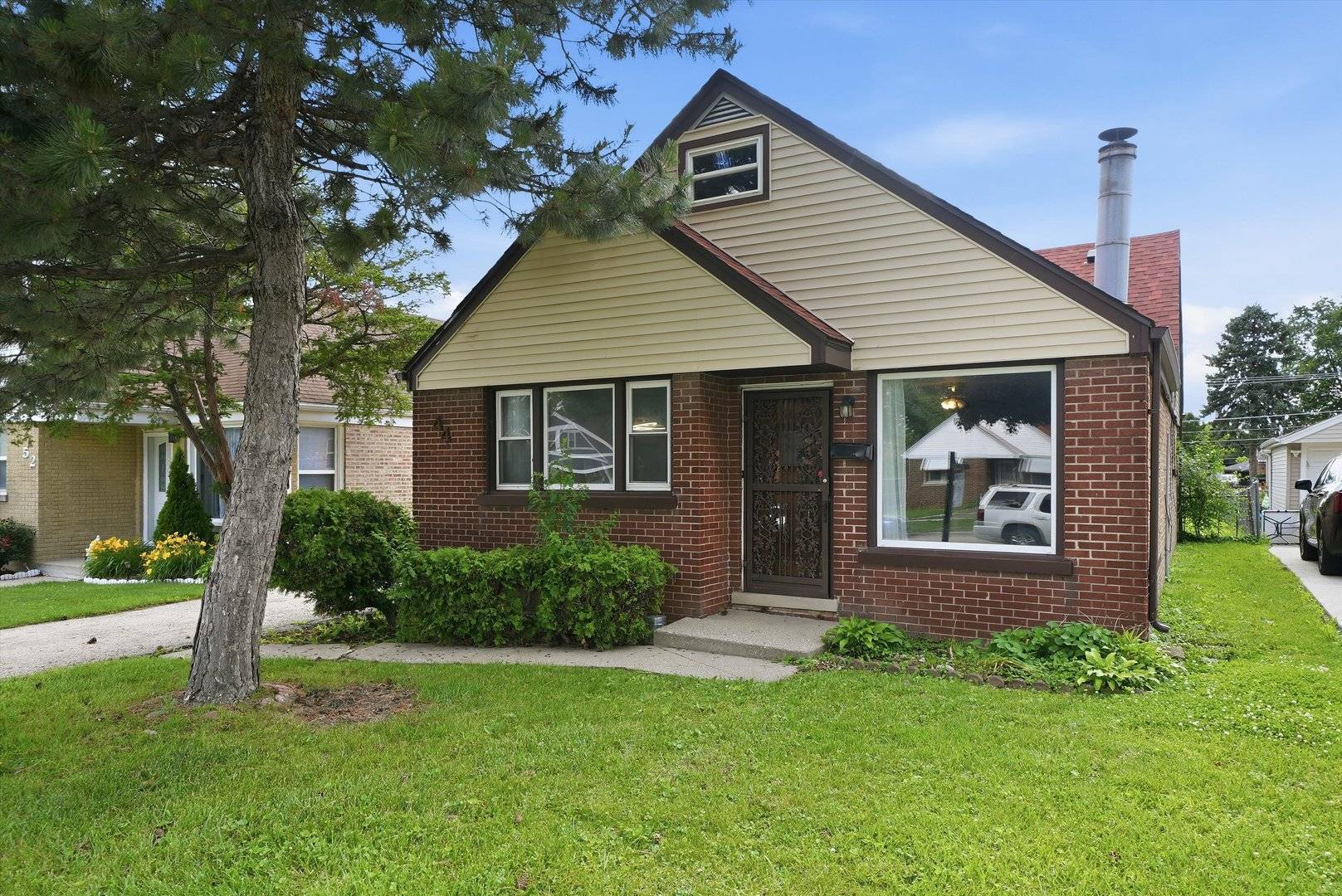 44 50th AVE, Bellwood, IL 60104