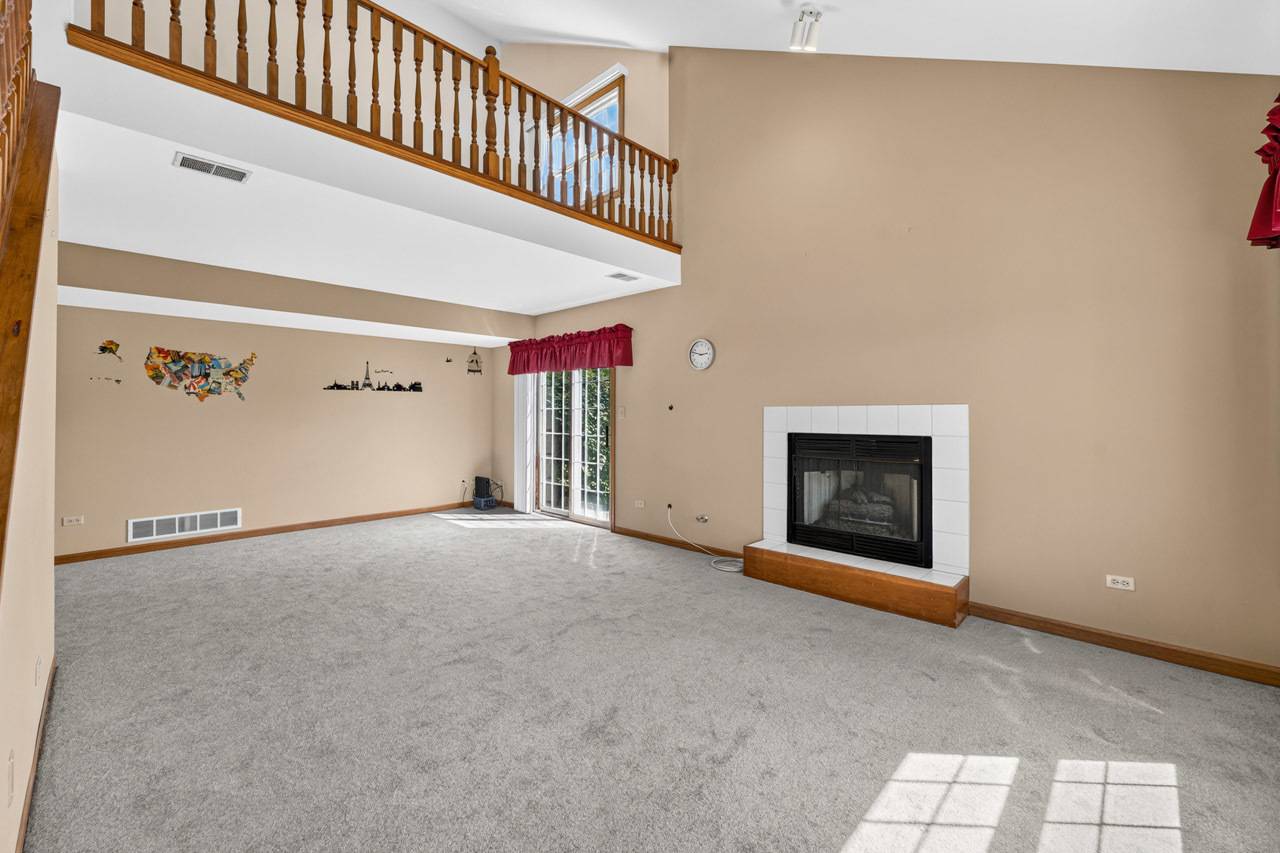 1504 ROOT ST, Crest Hill, IL 60403