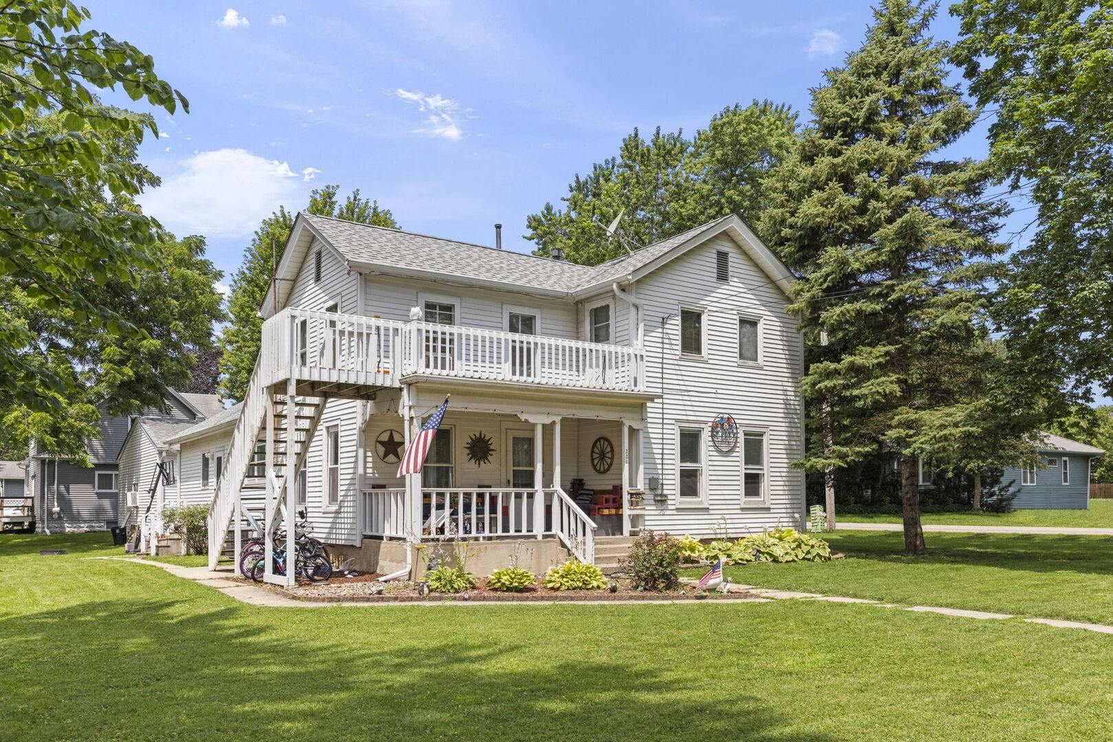 221 Castle ST, Sandwich, IL 60548