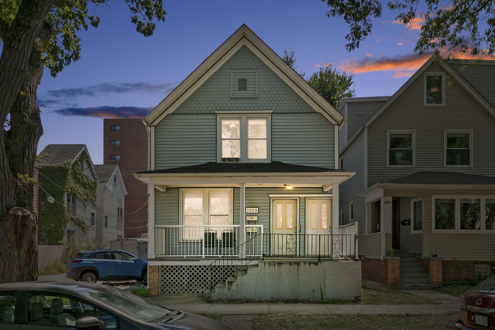 1008 Garnett PL #1A, Evanston, IL 60201