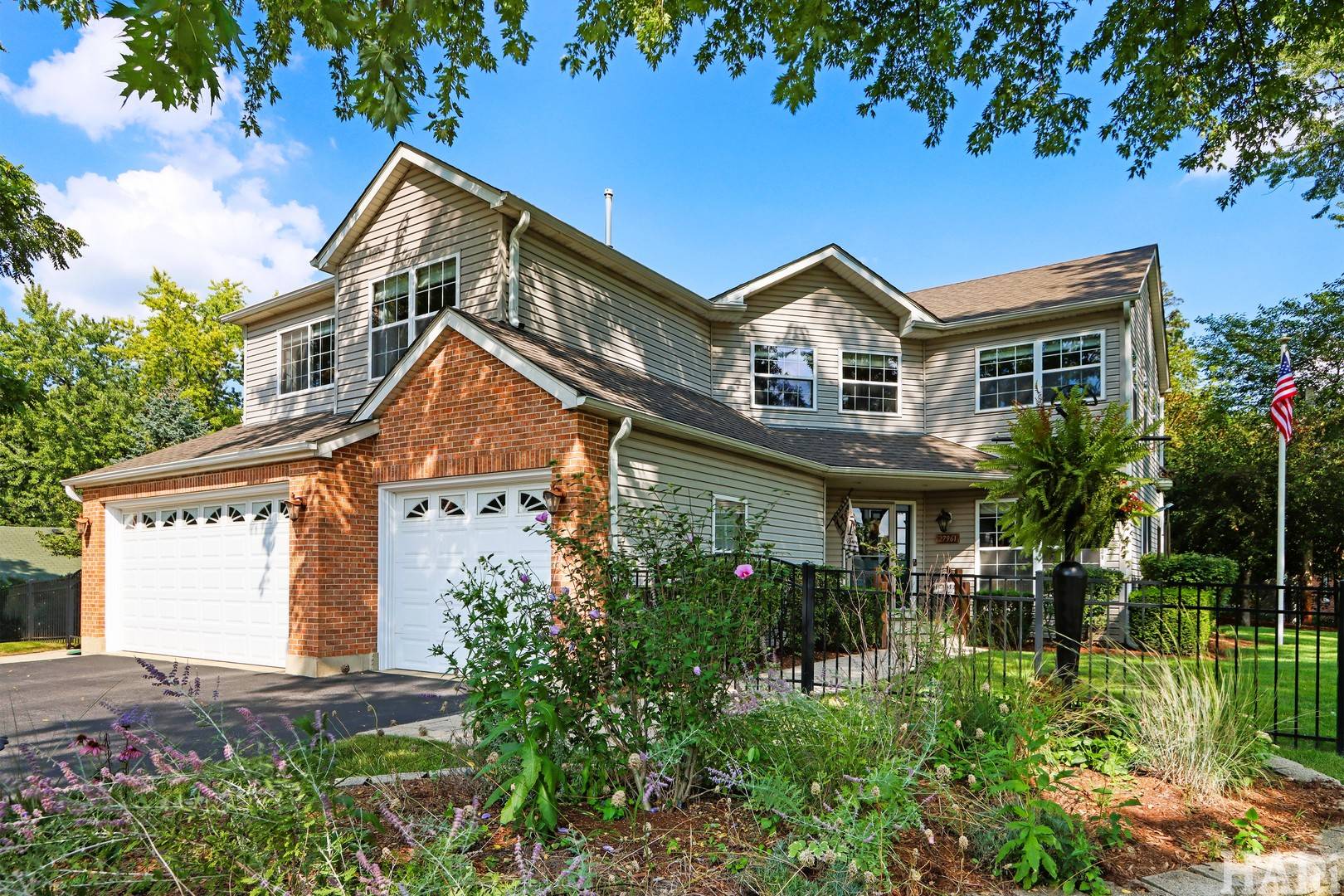 27961 N Myrtle ST, Wauconda, IL 60084