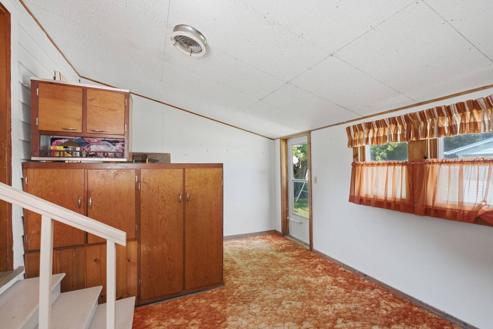 705 SW 4th ST, Aledo, IL 61231