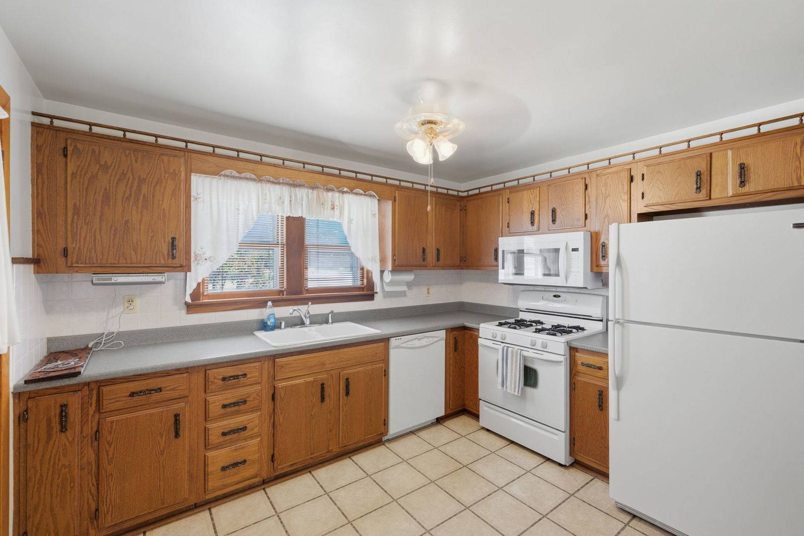 705 SW 4th ST, Aledo, IL 61231