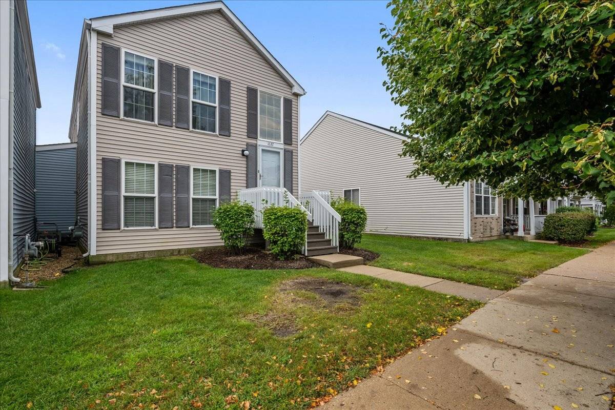 1637 Linden Park LN, Aurora, IL 60504