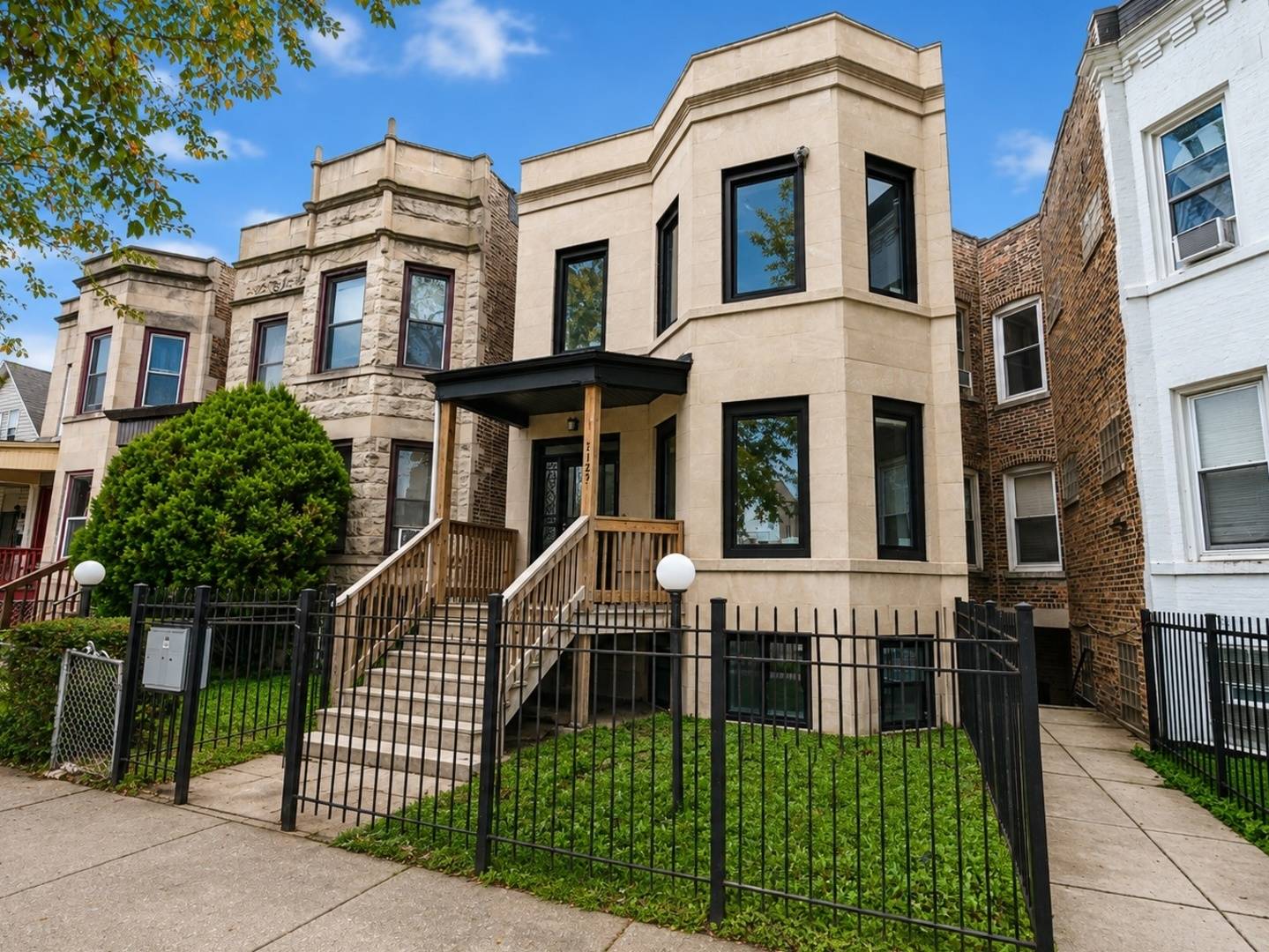 7125 S Drexel AVE, Chicago, IL 60619