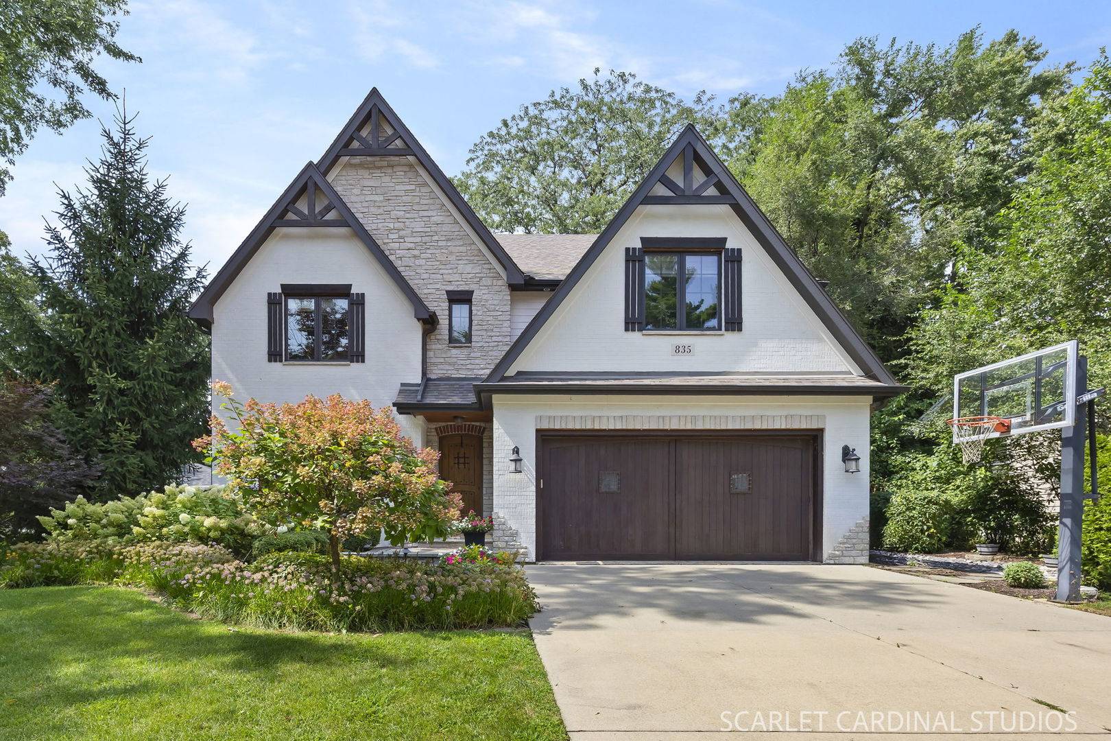 835 S Wright ST, Naperville, IL 60540