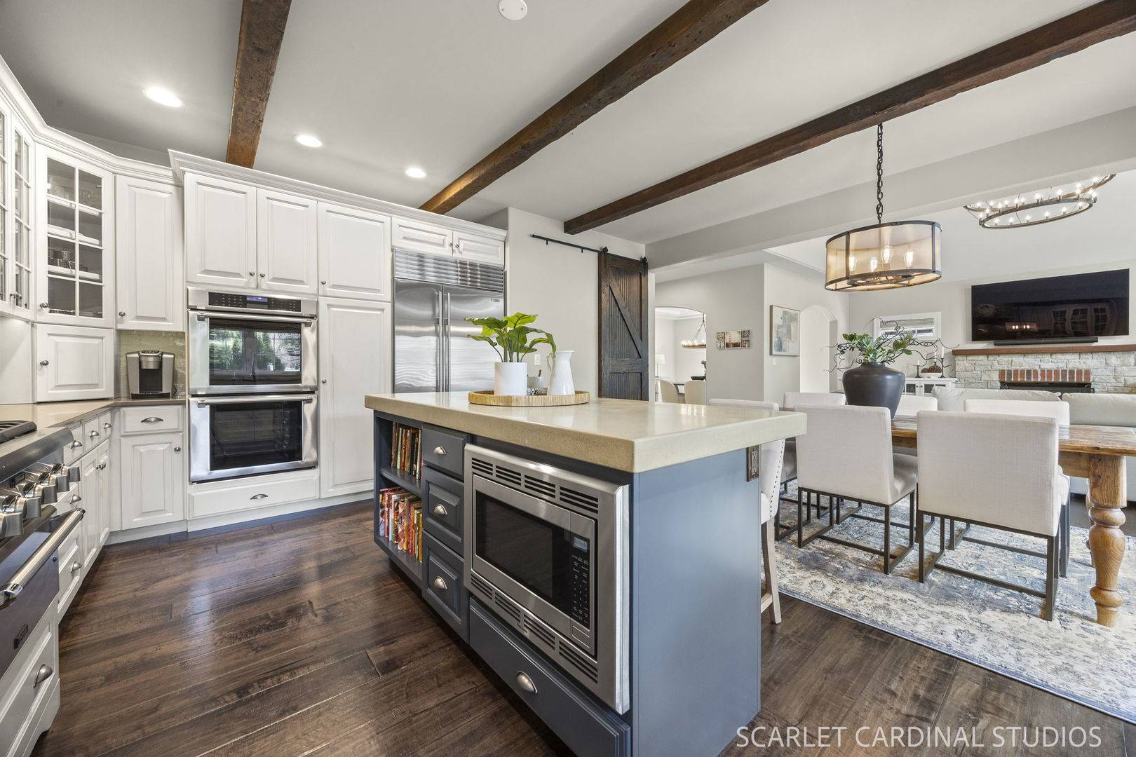 835 S Wright ST, Naperville, IL 60540