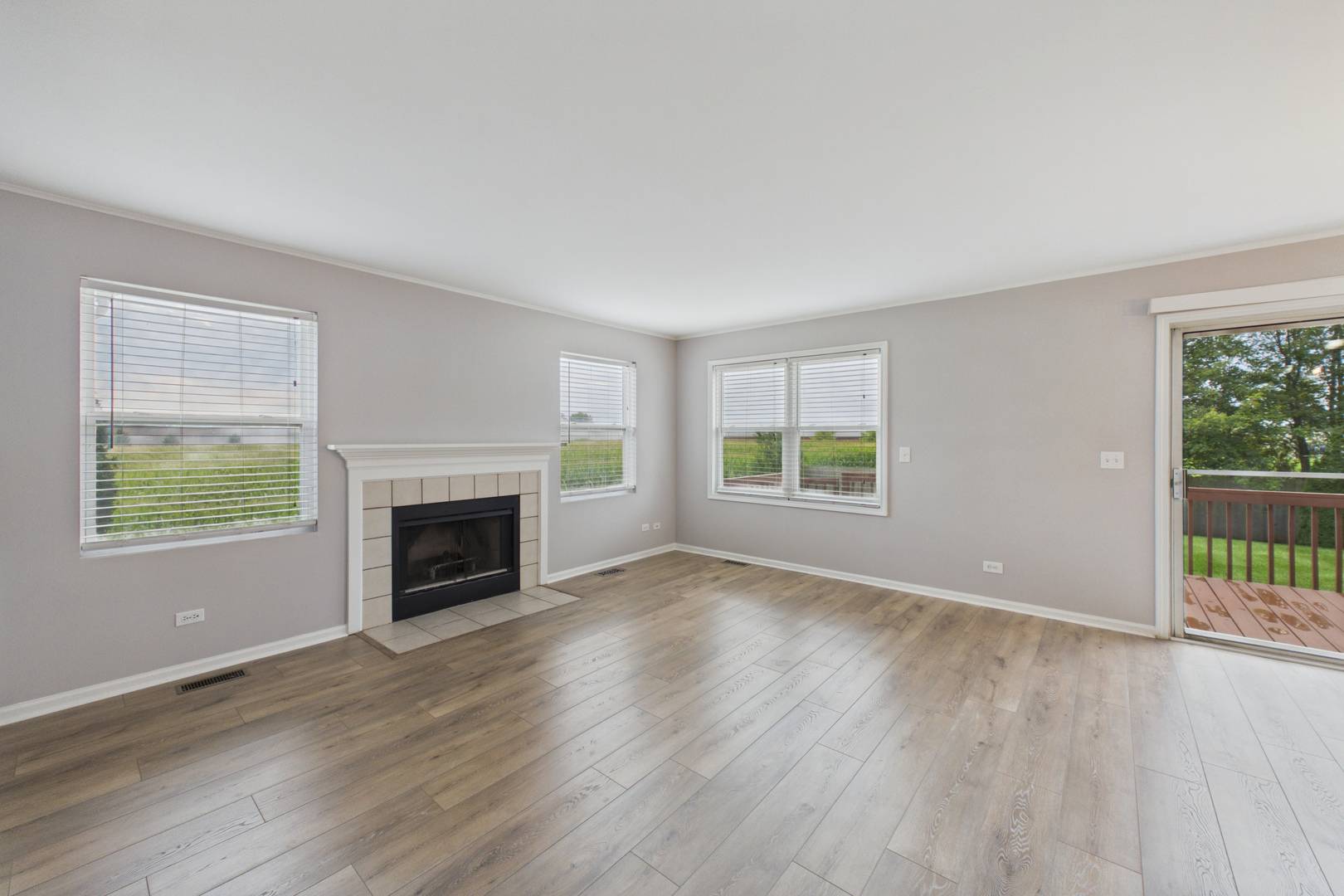 11275 Timer DR, Huntley, IL 60142