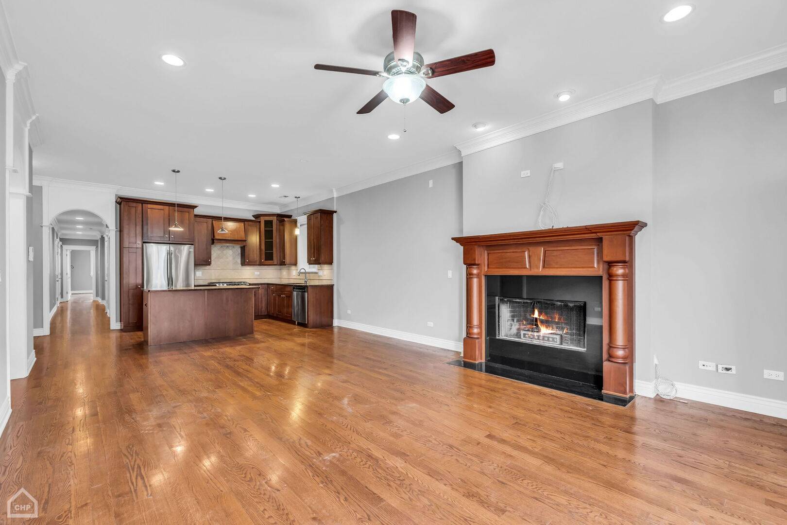 1248 W Jackson BLVD #3W, Chicago, IL 60607