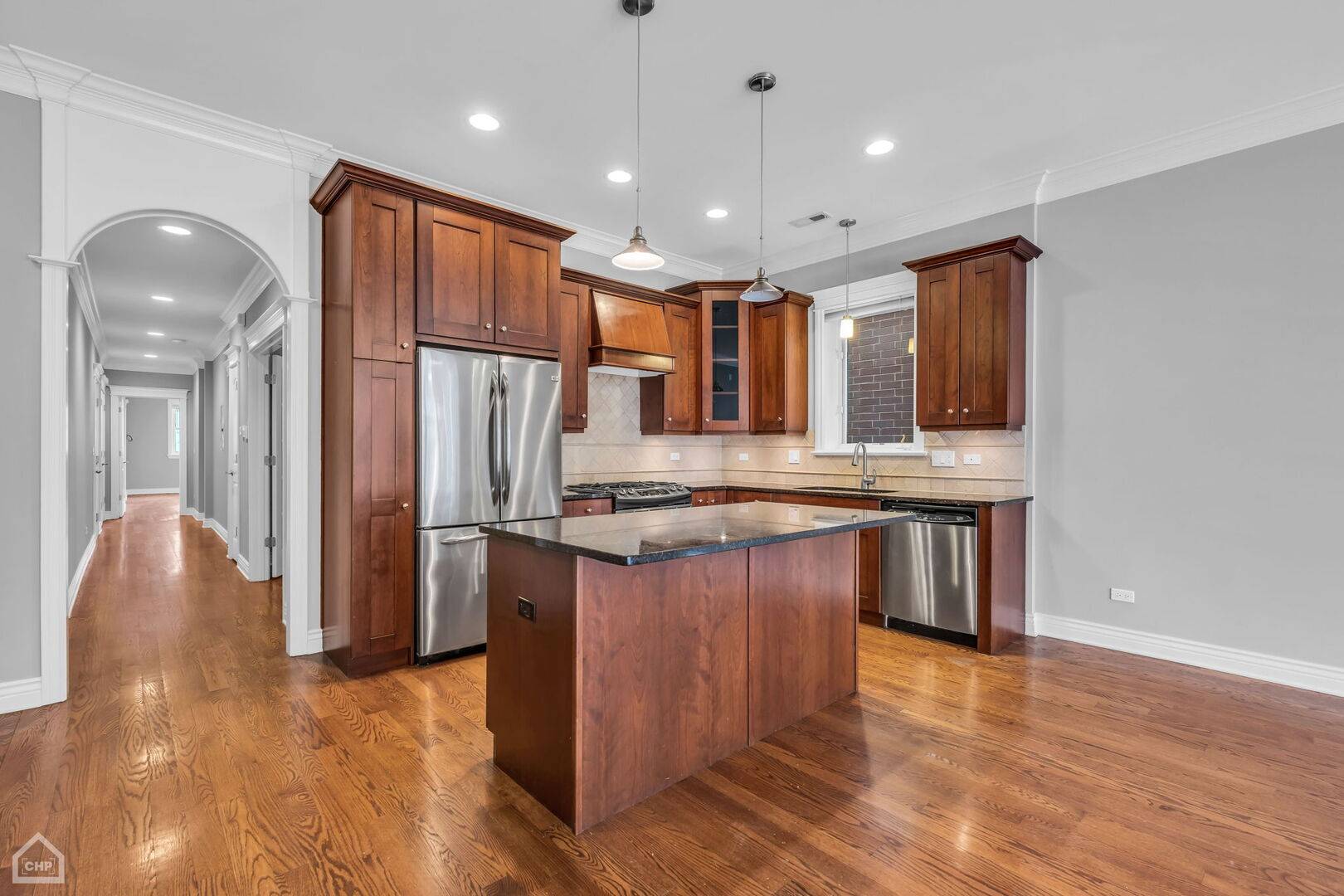 1248 W Jackson BLVD #3W, Chicago, IL 60607