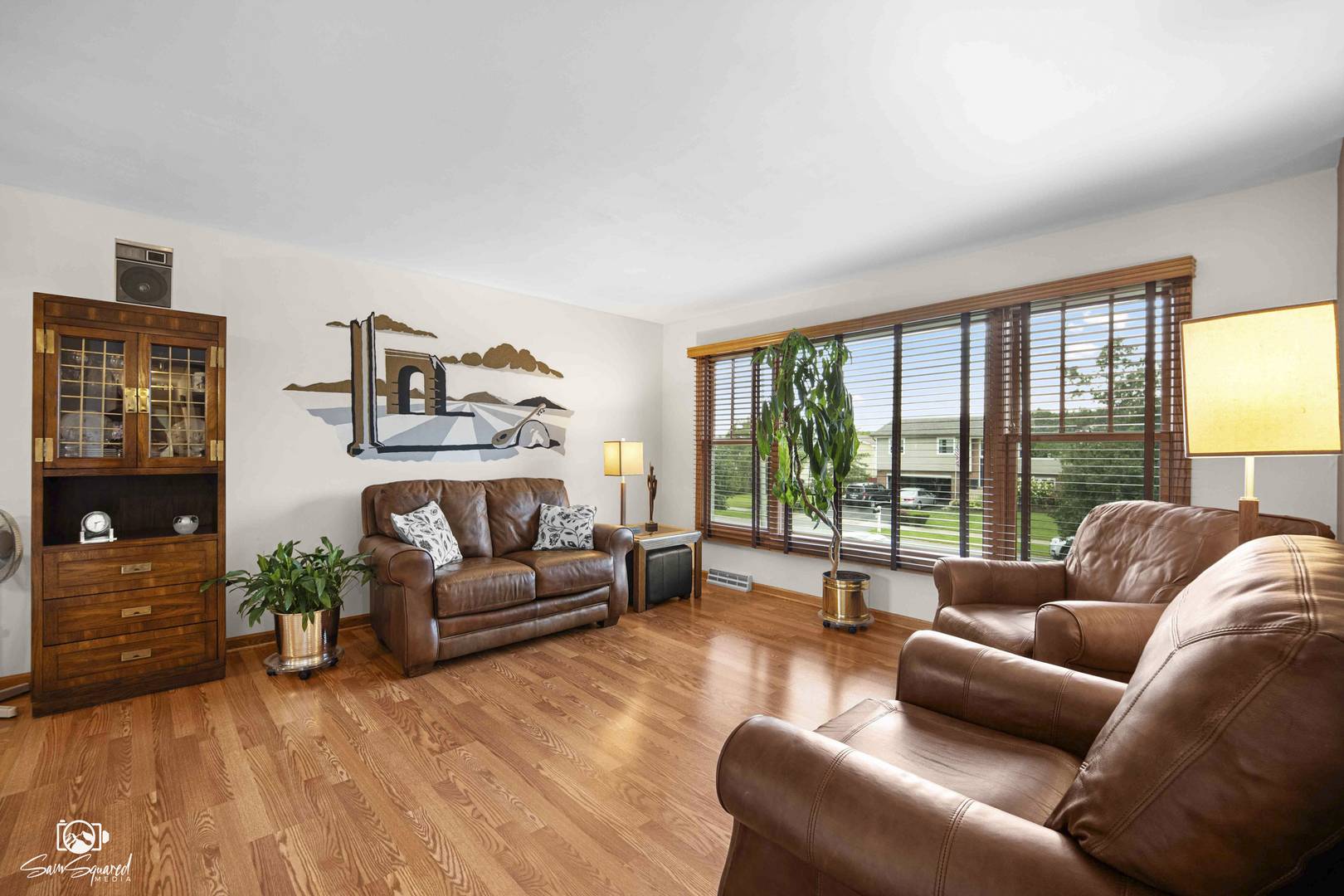 635 N Rumple LN, Addison, IL 60101