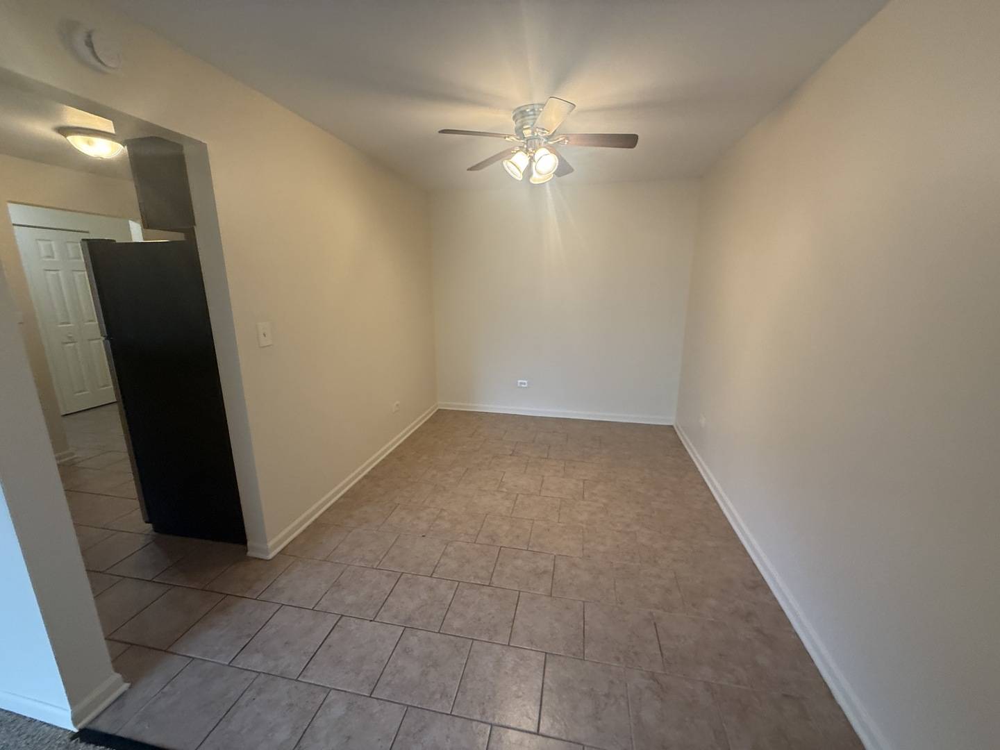 110 N Kenilworth AVE #2A, Oak Park, IL 60301