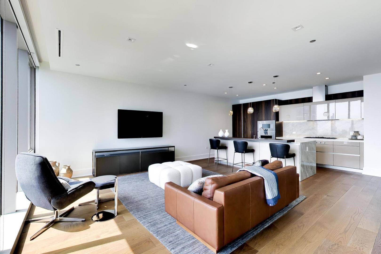 363 E Wacker DR #4803, Chicago, IL 60601