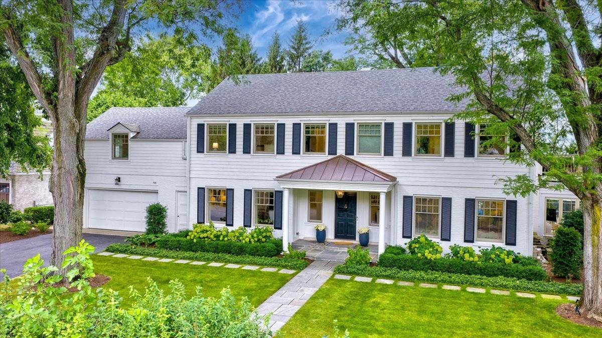 431 Sheridan RD, Kenilworth, IL 60043