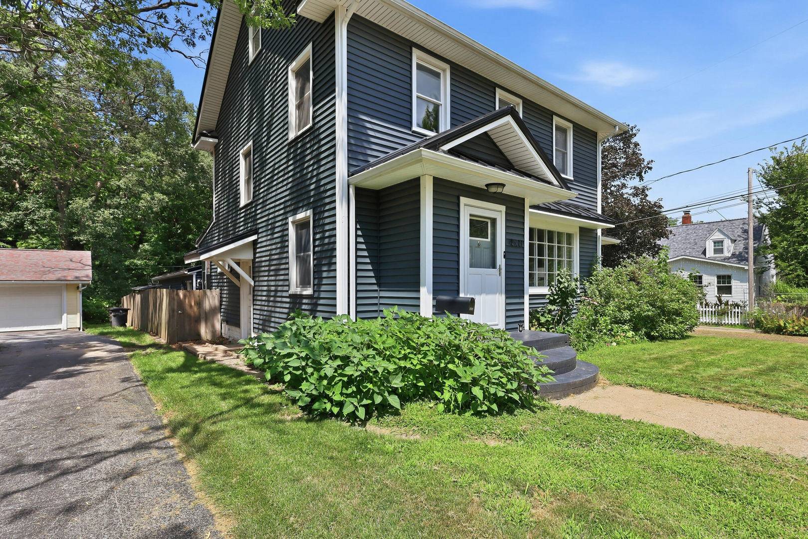 4533 13th AVE, Rock Island, IL 61201