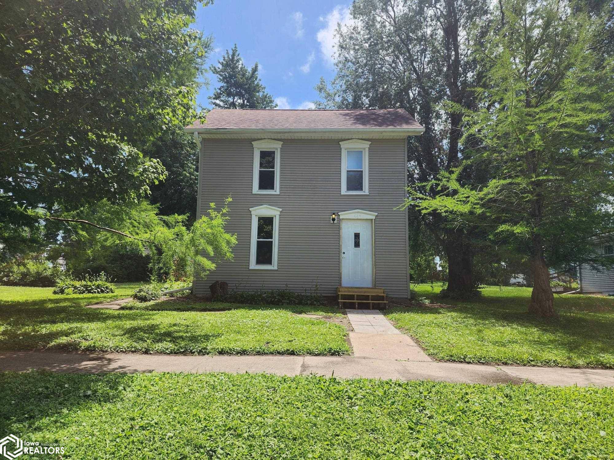 614 5Th ST, Gladbrook, IA 50635