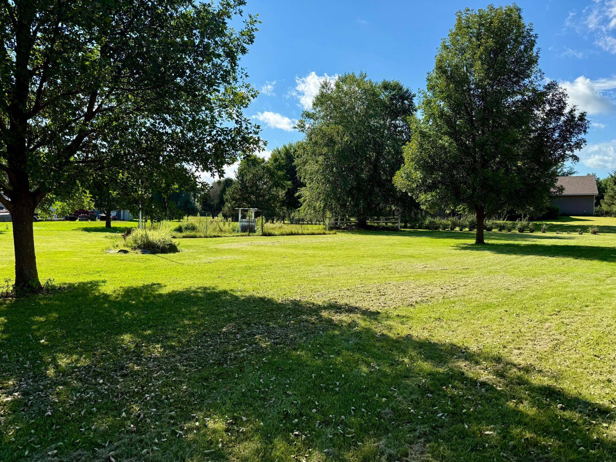 115 Burr Oak RD, Redwood Falls, MN 56283
