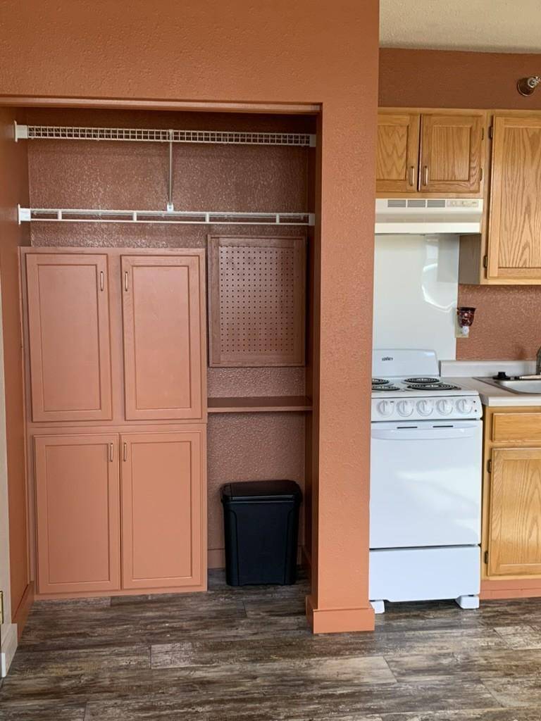 31 Chestnut ST E ##4, Trimont, MN 56176