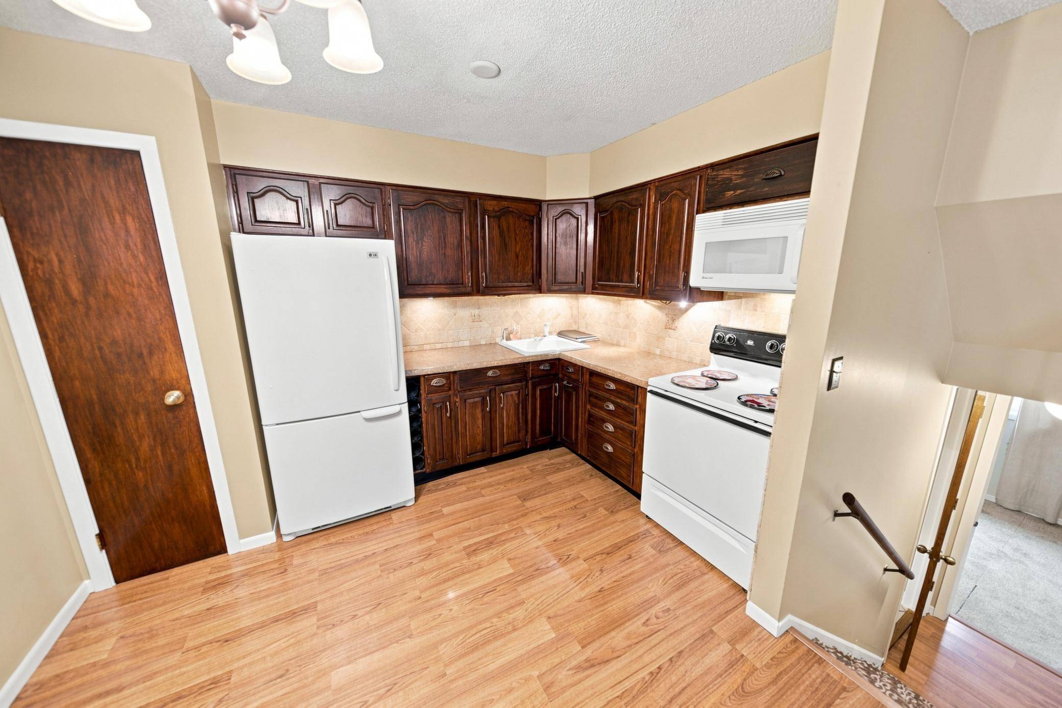 3031 25th St NW, Rochester, MN 55901