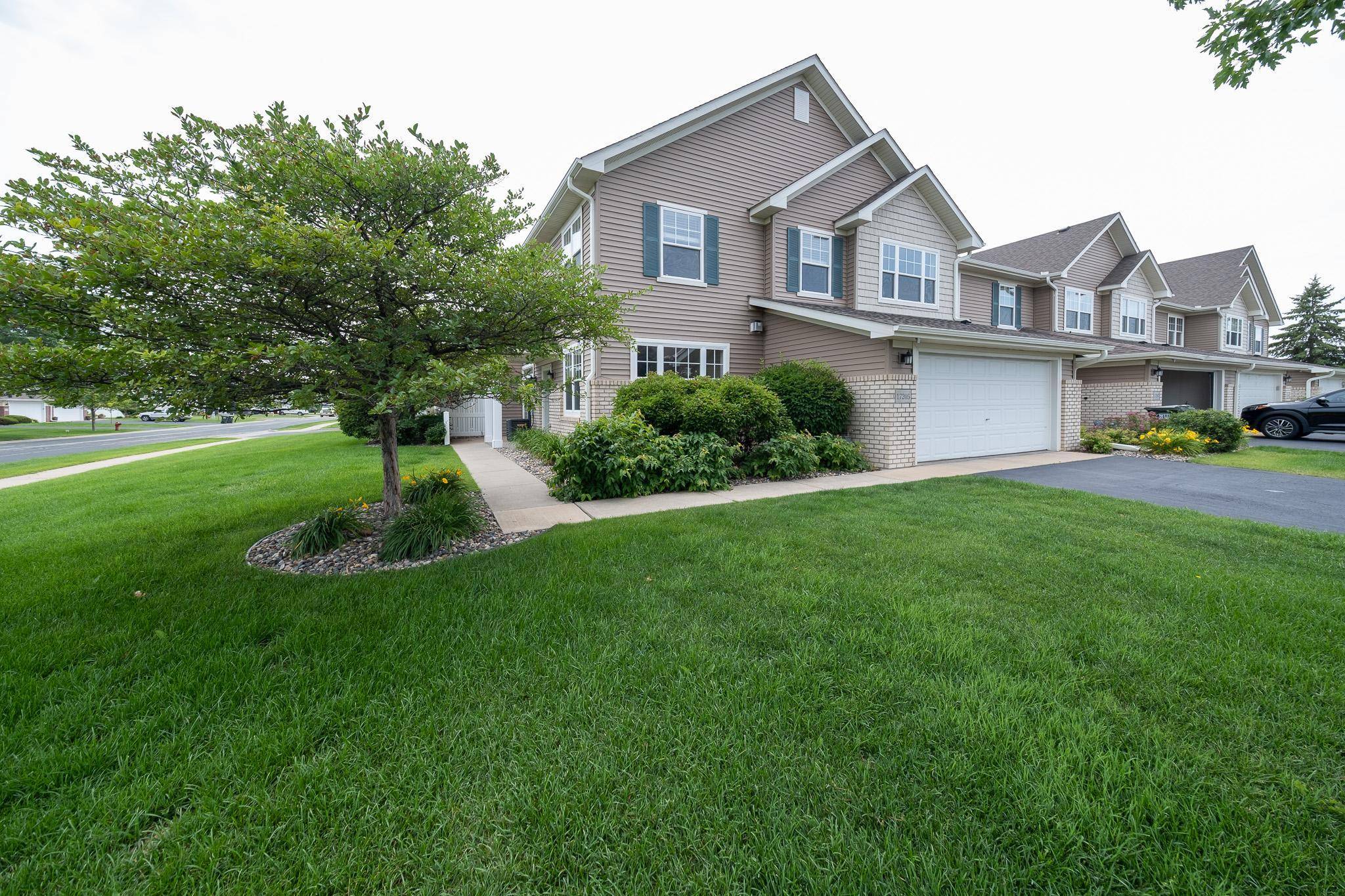 17205 Encina PATH #905, Farmington, MN 55024
