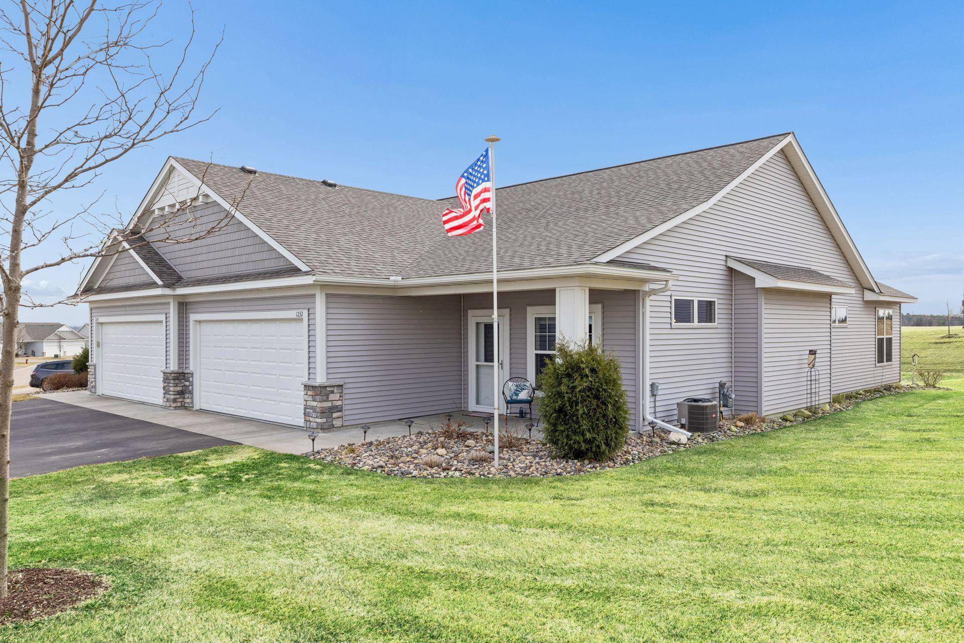 1232 Naser WAY, New Richmond, WI 54017