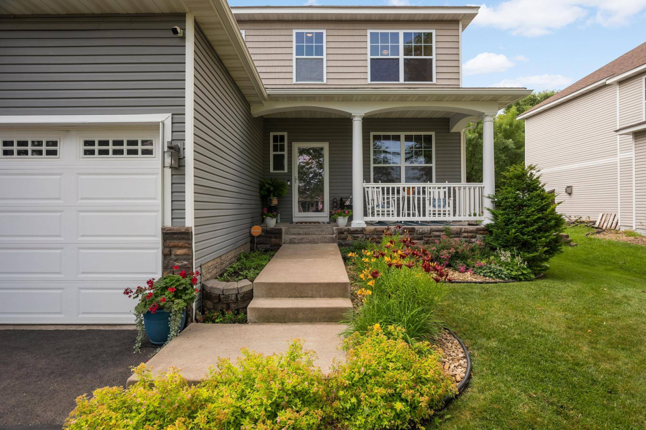1311 Timber LN, Buffalo, MN 55313