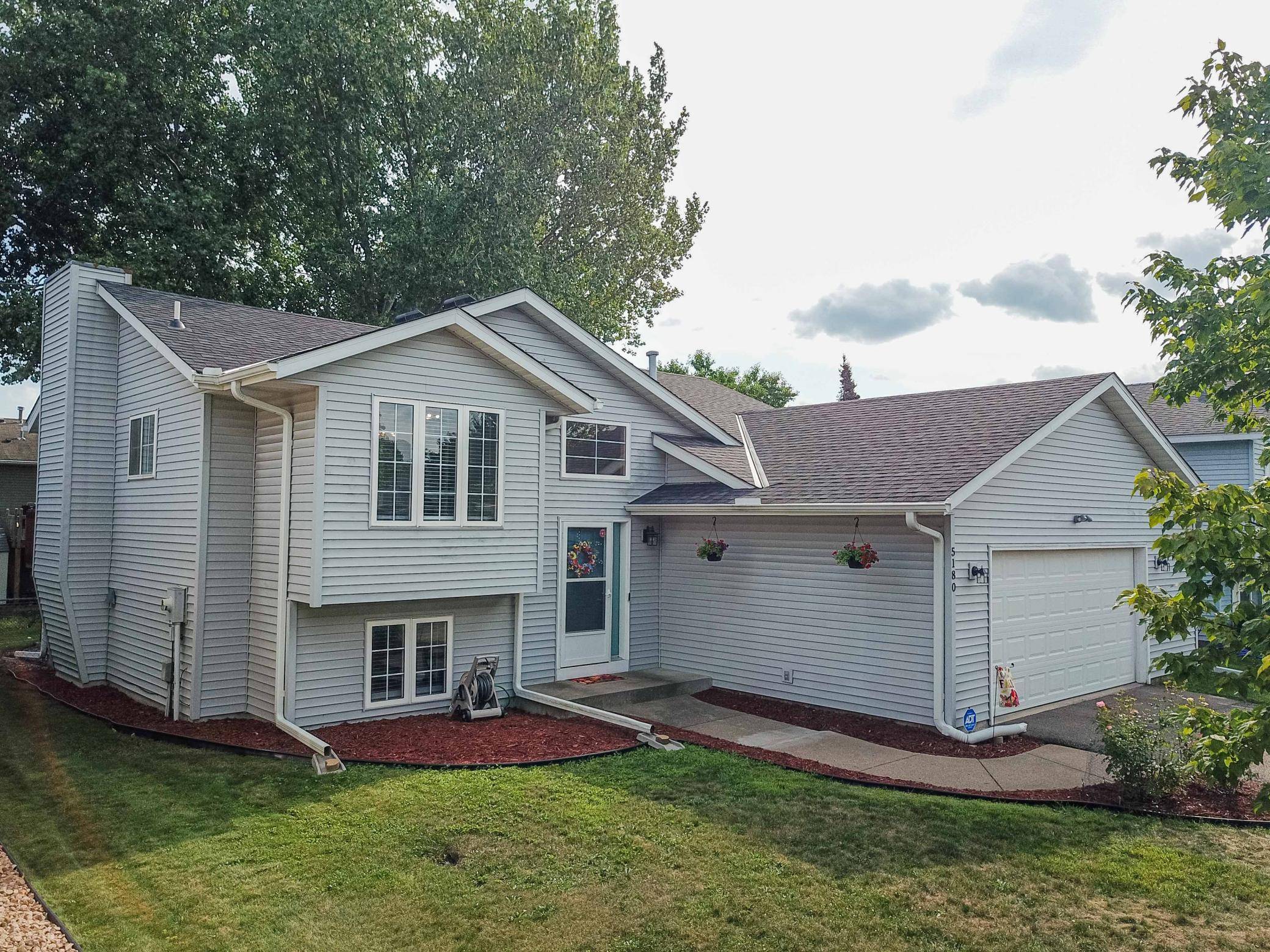 5180 185th ST W, Farmington, MN 55024
